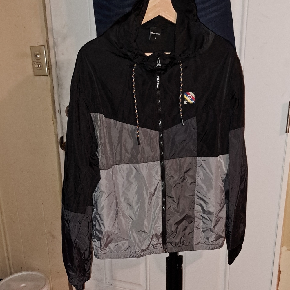 Peloton Charcoal Performance Jacket Unysex